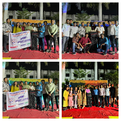  It's glad to announce that B.com Batch 21-24 and M.com Batch 22-24 has  Gifted  🎁 sound system with Mice to the college on occasion of their farewell.  We are immensely  thankful to our  students for their  dedication towards college.